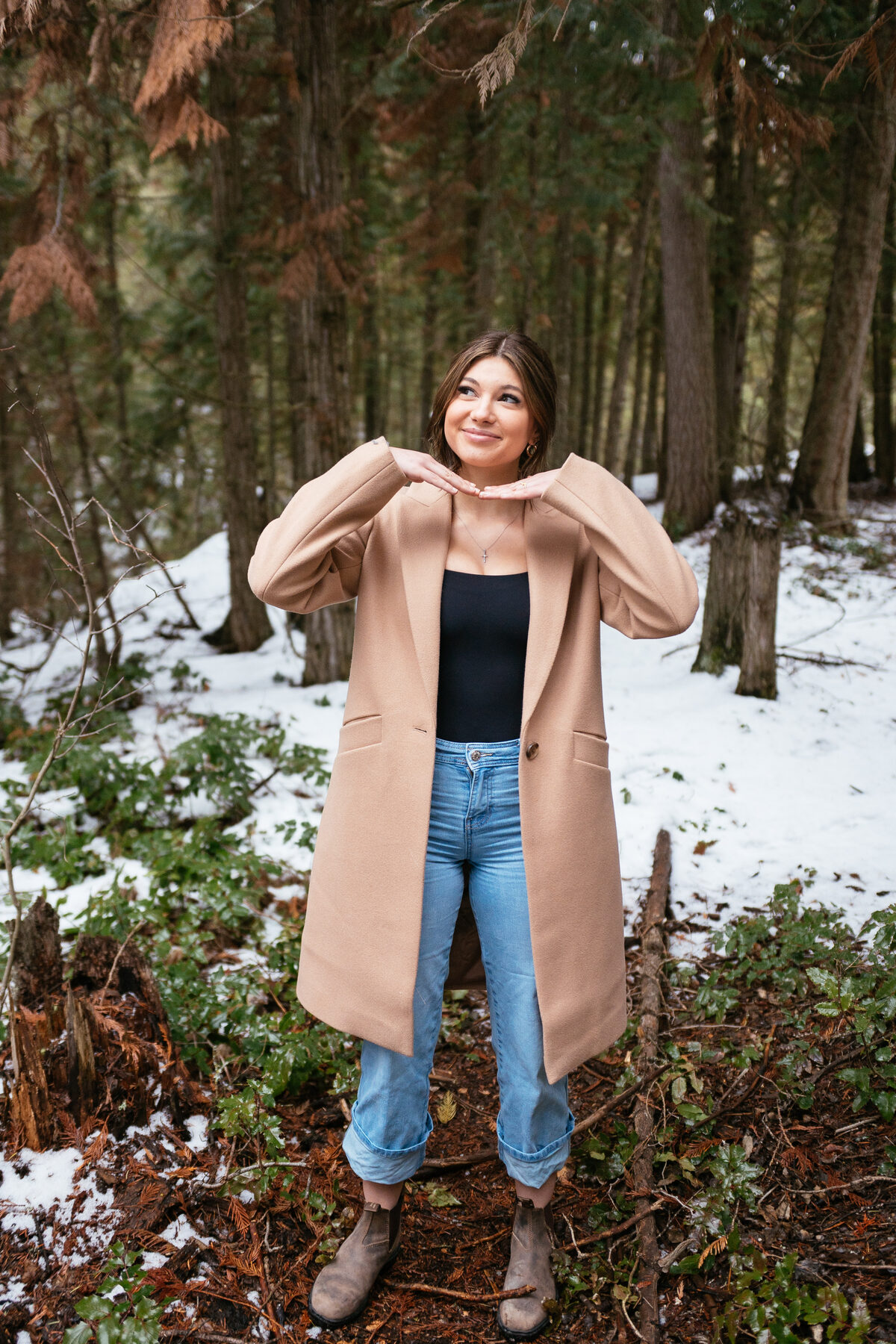 Maddi in February review image 2
